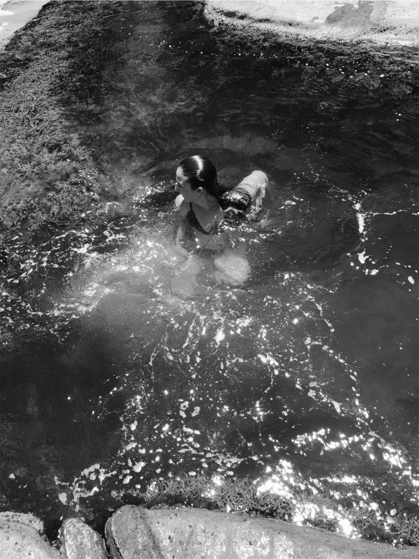 An image of a person swimming with the Classic Black & White B1 filter